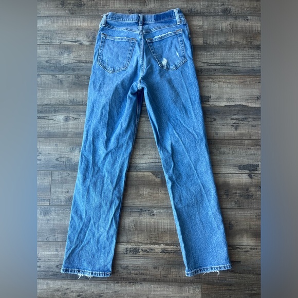 Abercrombie & Fitch - Ultra High Rise 90s Straight Jean - Size 26 Short - Picture 4 of 6